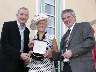 Steve Davis with the 2009 Best Dressed Lady